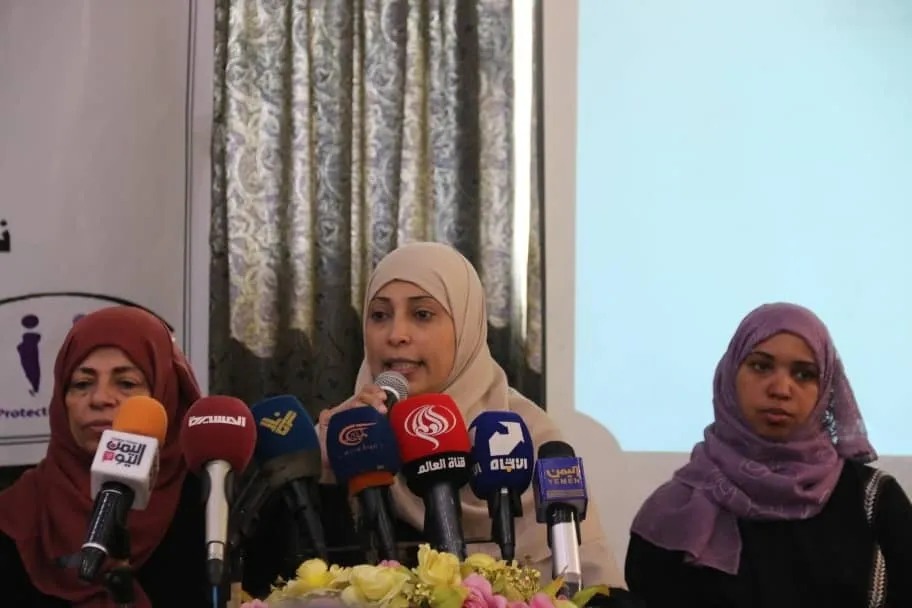 نساء اليمن في مأرب .. وجوه الصمود في زمن الحرب