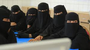 تصاعدًا مقلقًا في حوادث اغتيال النساء واستهدافهن بالقتل في اليمن