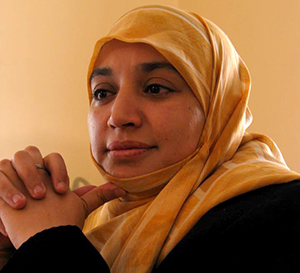  قصة امرأة يمنية حوّلت الإعاقة إلى مشروع حياة 